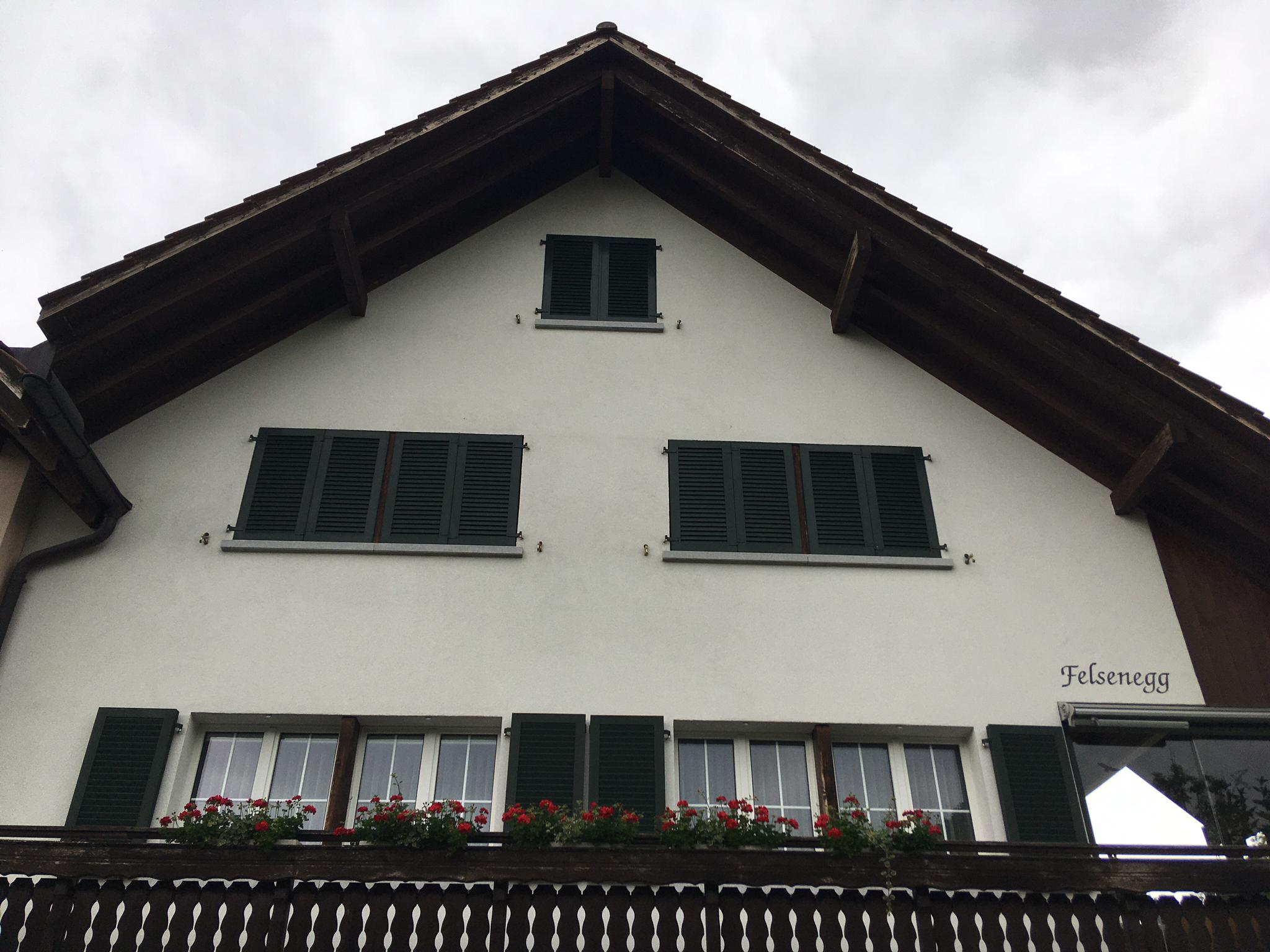 https://www.koster-gs.ch/wp-content/uploads/2020/07/Fassade-Rüthimann-nachher.jpg