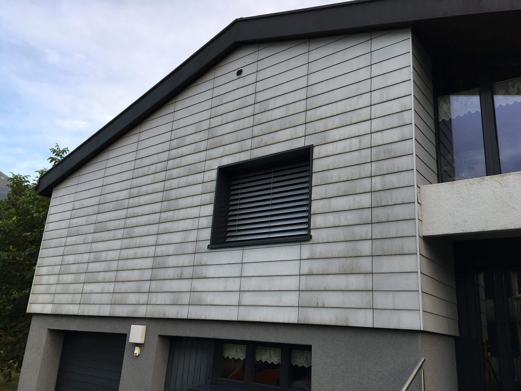 https://www.koster-gs.ch/wp-content/uploads/2021/02/Muentener-Fassade-vorher.jpg