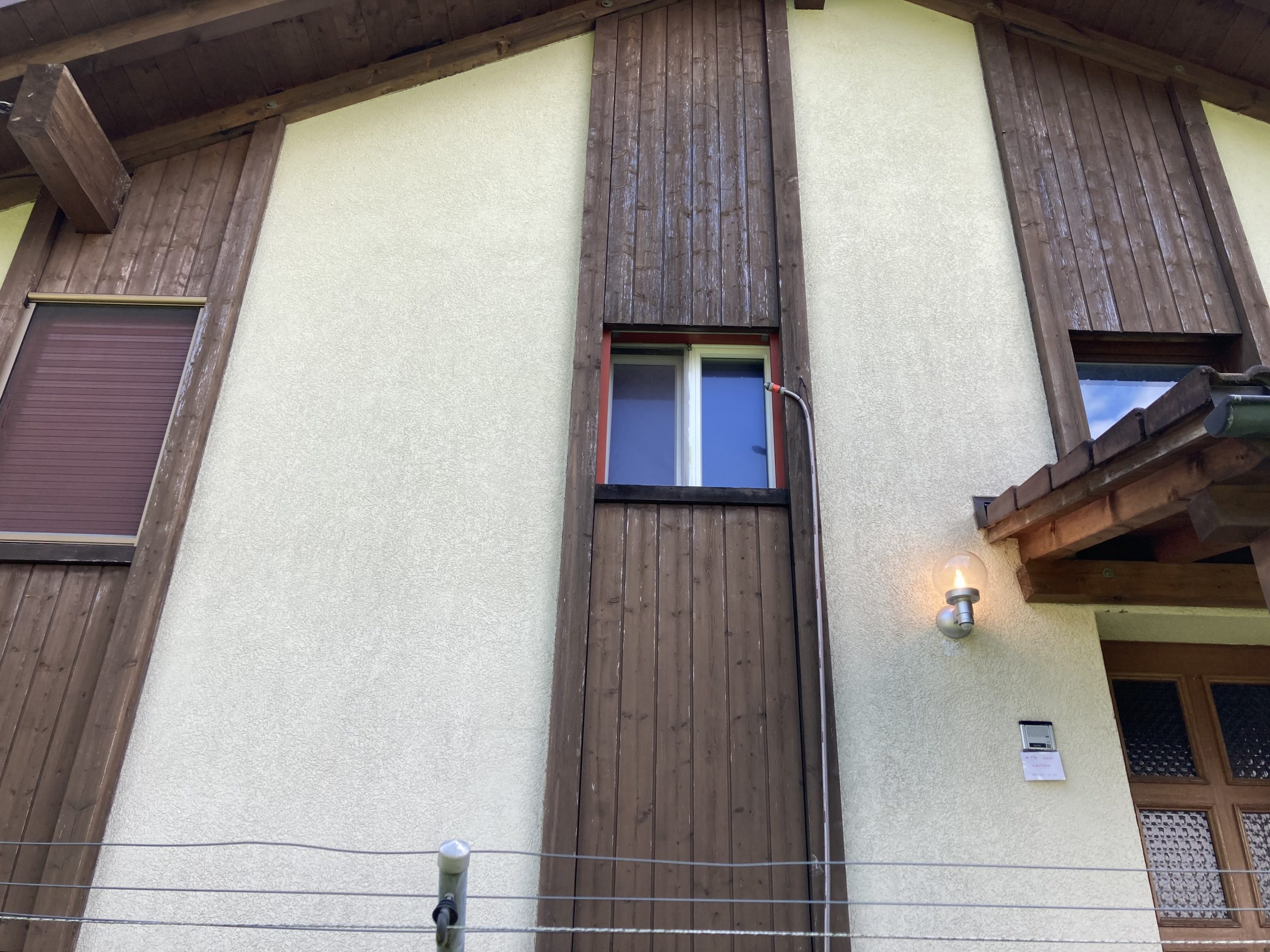 https://www.koster-gs.ch/wp-content/uploads/2021/08/Gentile-Mollis-Fassade-nachher2-scaled.jpg