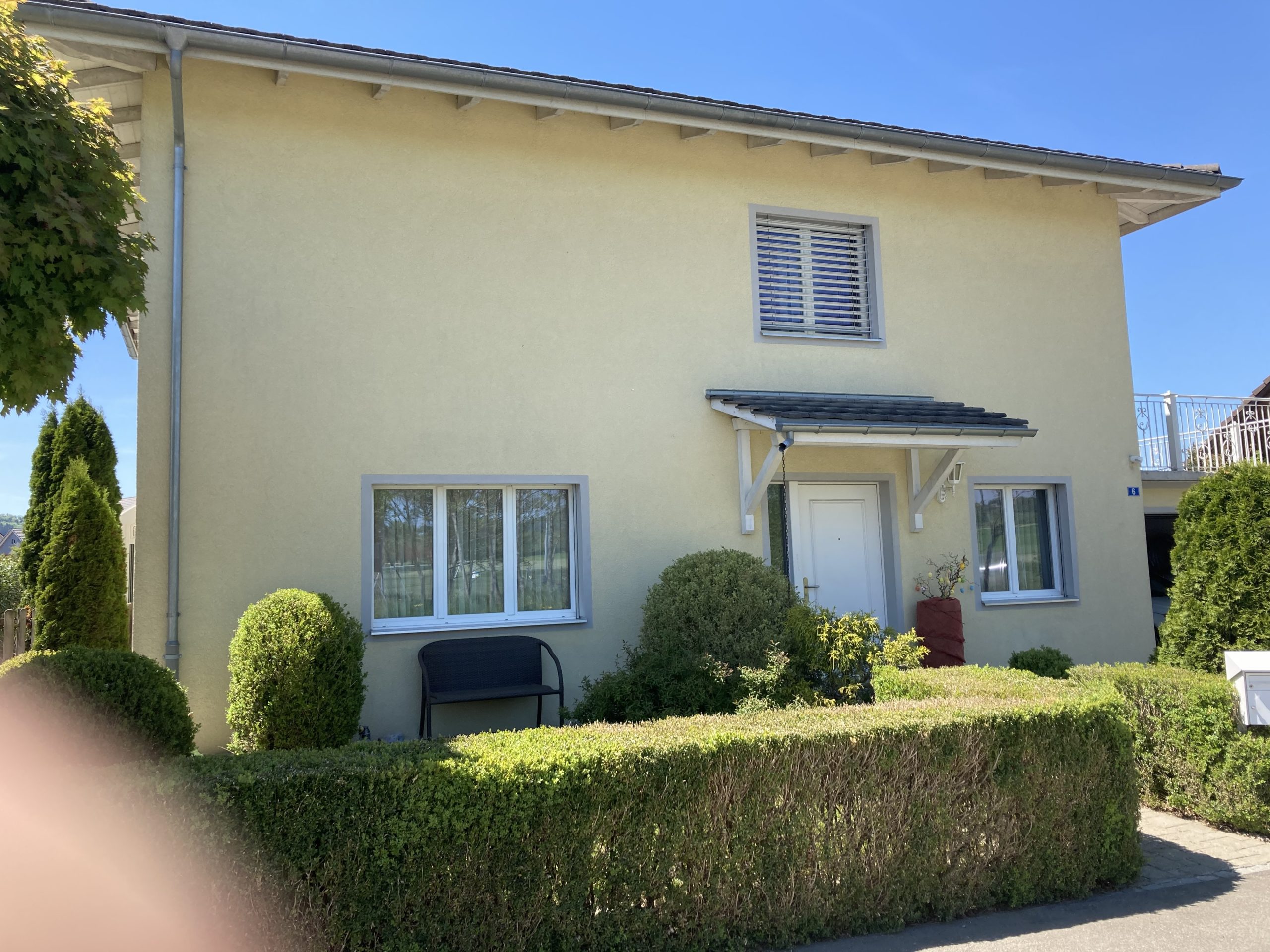 https://www.koster-gs.ch/wp-content/uploads/2022/05/Putzfassade-Waengi-nachher-2-scaled.jpg