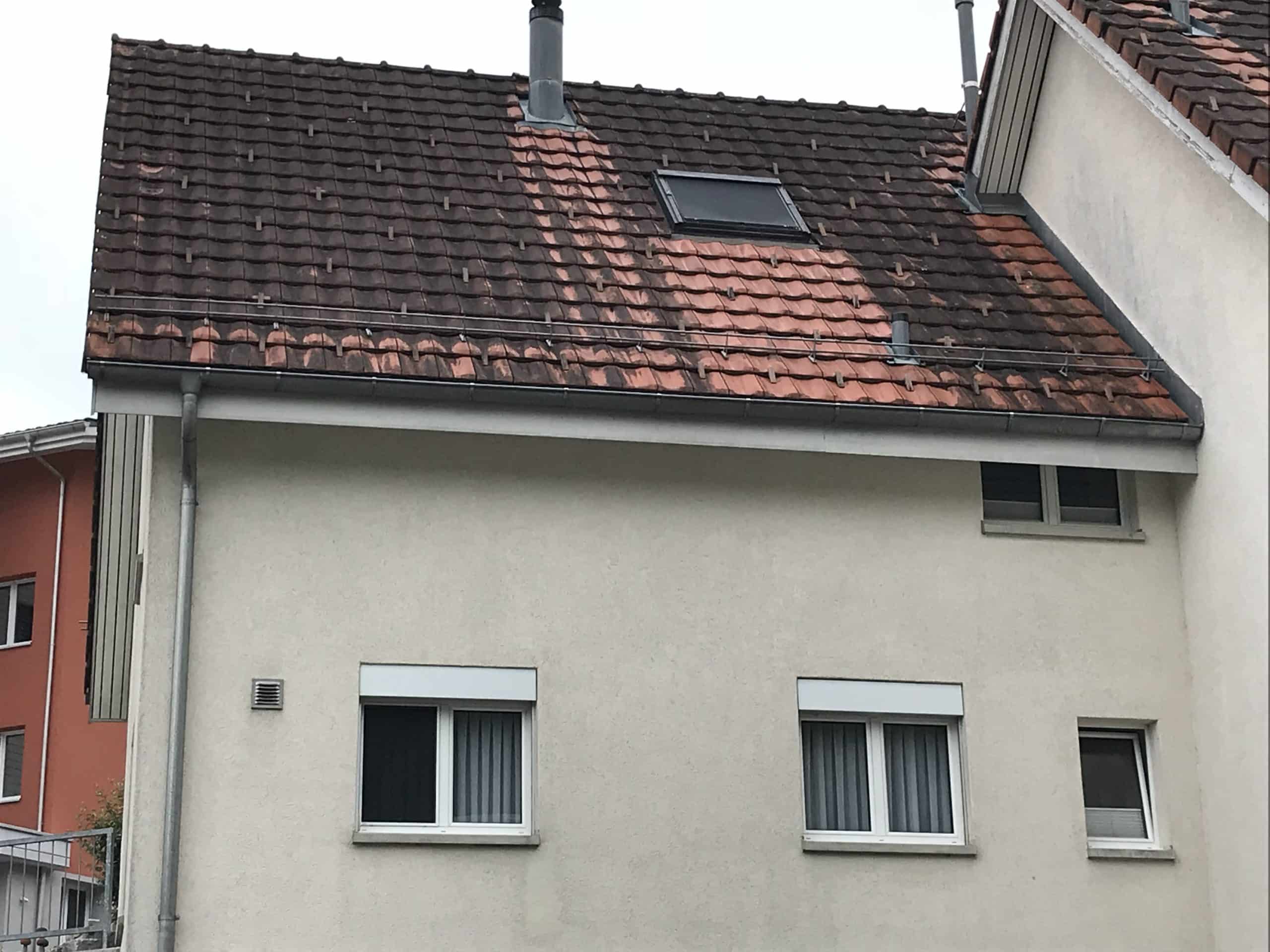 https://www.koster-gs.ch/wp-content/uploads/2023/02/Schmid-Au-SG-Dach-vorher-scaled.jpg